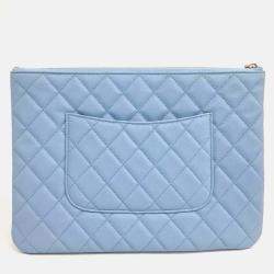مملوكة مسبقًا Chanel New Medium Blue Caviar Leather Clutch