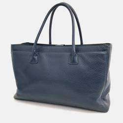 Pre Owned Chanel Grand Large Navy Blue Leather Surf Bag