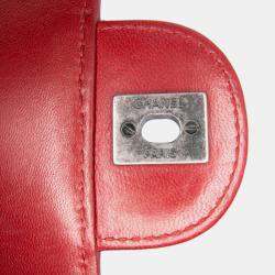 Pre Owned Chanel Red Medium Quilted Lambskin Citizen Flap