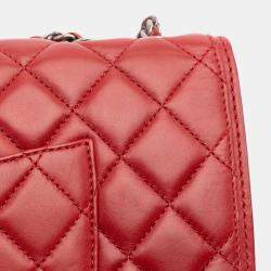 Pre Owned Chanel Red Medium Quilted Lambskin Citizen Flap