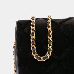 Pre Owned Chanel Black CC Quilted Velvet Wallet on Chain