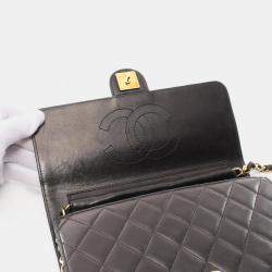 Pre Owned Chanel Black Lambskin Leather Shoulder Bag