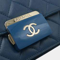 Pre Owned Chanel Beauty Lock Matelasse Blue Leather Flap Chain Shoulder Bag