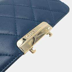 Pre Owned Chanel Beauty Lock Matelasse Blue Leather Flap Chain Shoulder Bag
