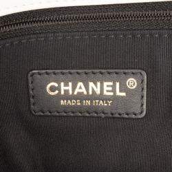 Pre Owned Chanel White Mini Glazed Calfskin Pearl Side Flap