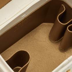 Pre Owned Chanel Off White Quilted Leather Vanity Clutch with Chain