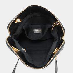 Pre Owned Chanel Logo Black Caviar Leather Chain Shoulder Bag