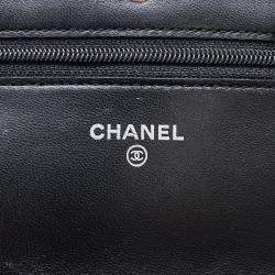 Pre Owned Chanel Matelasse Black Lambskin Chain Wallet