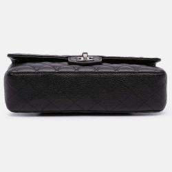Pre Owned Chanel Black Medium Classic Caviar Double Flap