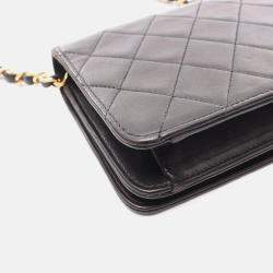 Pre Owned Chanel Mini Matelasse Black Leather Full Flap Chain Shoulder Bag GHW