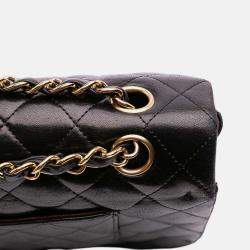 Pre Owned Chanel Black Medium Classic Lambskin Double Flap Bag