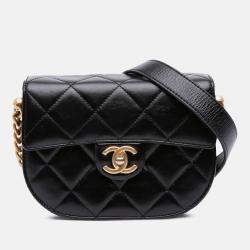 Pre Owned Chanel Black CC Quilted Calfskin Round Moon Messenger Flap