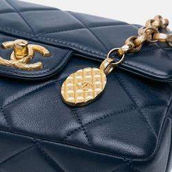 Pre Owned Chanel Navy Blue Mini Square Quilted Lambskin Bijoux Logo Chain Flap