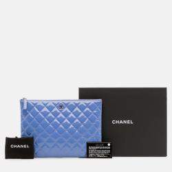 Pre Owned Chanel Blue Medium Quilted Patent O Case Clutch