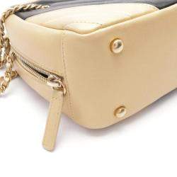 Pre Owned Chanel V-Stitch Black/Gold Lambskin Leather Shoulder Bag