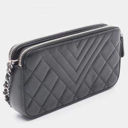 Pre Owned Chanel Black Calfskin Leather Double Zip Shoulder Bag