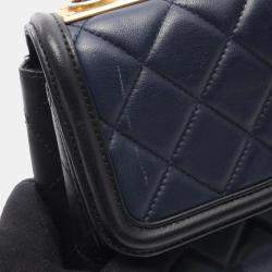 Pre Owned Chanel Matelassé Navy/Black Lambskin Leather Shoulder Bag