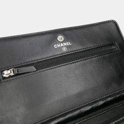 Pre Owned Chanel Black Microquilted Lambskin Wallet On Chain