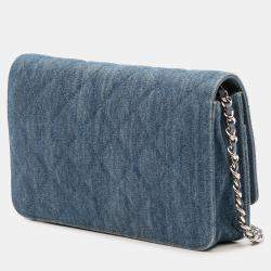Pre Owned Chanel Blue Quilted Denim Camellia Wallet On Chain Denim