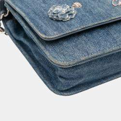 Pre Owned Chanel Blue Quilted Denim Camellia Wallet On Chain Denim
