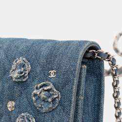 Pre Owned Chanel Blue Quilted Denim Camellia Wallet On Chain Denim