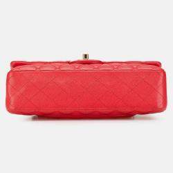 مملوكة مسبقًا Chanel Classic Medium Red Caviar Leather Double Flap Bag