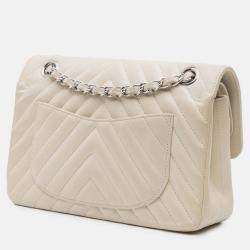 Pre Owned Chanel Classic Double Flap Small White Chevron Lambskin Shoulder Bag