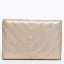 Pre Owned Chanel Gold Chevron Leather Compact Wallet