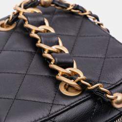Pre Owned Chanel Black Small CC Quilted Calfskin Vanity Case with Chain