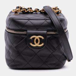 Pre Owned Chanel Black Small CC Quilted Calfskin Vanity Case with Chain