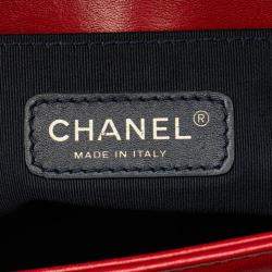 Pre Owned Chanel Boy Medium Red/Green Velour Leather Shoulder Bag