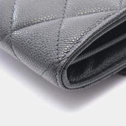 Pre Owned Chanel Matelasse Black Calfskin Shoulder Bag