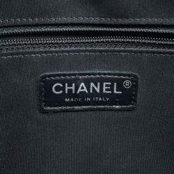 Pre Owned Chanel Black Small Tweed and Lambskin Girl Clutch on Chain