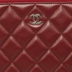 Pre Owned Chanel Burgundy Quilted Leather Medium O Case Clutch