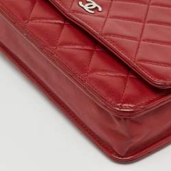 Pre Owned Chanel Red Quilted Leather Classic Wallet on Chain