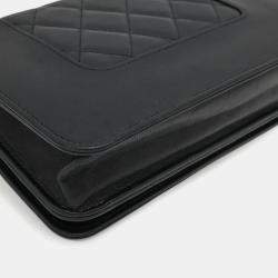 Pre Owned Chanel Mademoiselle Black Leather Chain Wallet