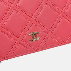 Pre Owned Chanel Quilted Lambskin Double Stitch Tassel Wallet On Chain