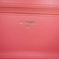 Pre Owned Chanel Quilted Lambskin Double Stitch Tassel Wallet On Chain