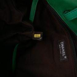 Pre Owned Chanel Green Large Quilted Lambskin Country Club Tote