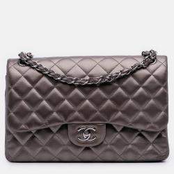 Pre Owned Chanel Grey Jumbo Classic Lambskin Double Flap
