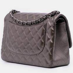 Pre Owned Chanel Grey Jumbo Classic Lambskin Double Flap