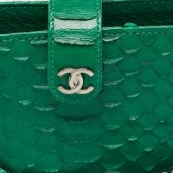 Pre Owned Chanel Green Python O Phone Pouch with Chain