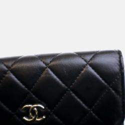 Pre Owned Chanel Maxi Pearls Mini Black Lambskin Clutch On Chain 
