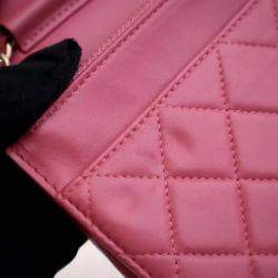 Pre Owned Chanel Classic Pink Lambskin Wallet On Chain 