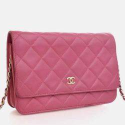 Pre Owned Chanel Classic Pink Lambskin Wallet On Chain 