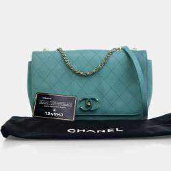 Pre Owned Chanel Stitched Covered CC Flap Medium Green Calfskin Shoulder Bag