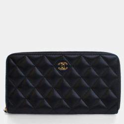 Pre Owned Chanel Black Lambskin CC Zip Wallet