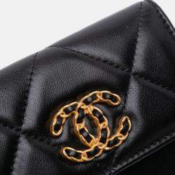 Pre Owned Chanel Black Lambskin 19 Flap Coin Purse With Chain