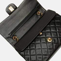 Pre Owned Chanel Black Medium Classic Lambskin Double Flap