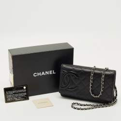 مملوكة مسبقًا Chanel Black Quilted Leather Cambon Ligne Wallet on Chain